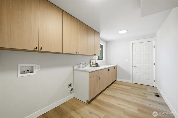 $745,000 | 4001 South Olson Place, Kennewick, WA 99337