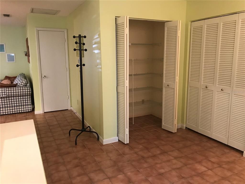 9257 Southwest 82nd Terrace, Unit H Ocala, FL 34481 - Photo 11 of 24