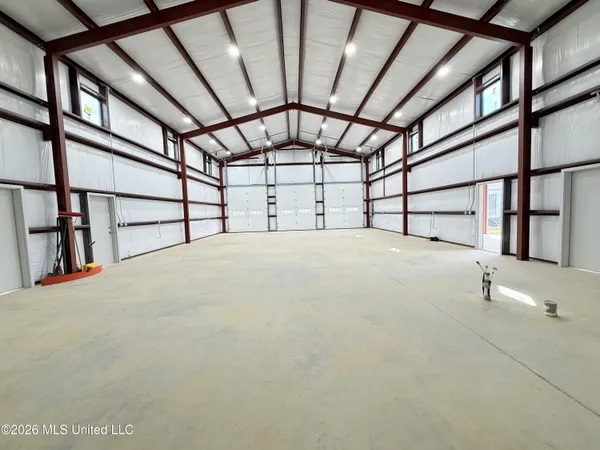 $527,500 | 2320 Bogue Chitto Road Southwest, Smithdale, MS 39664