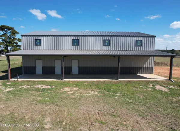 $527,500 | 2320 Bogue Chitto Road Southwest, Smithdale, MS 39664