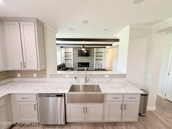 $527,500 | 2320 Bogue Chitto Road Southwest, Smithdale, MS 39664