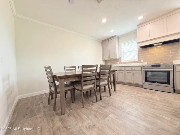 $527,500 | 2320 Bogue Chitto Road Southwest, Smithdale, MS 39664