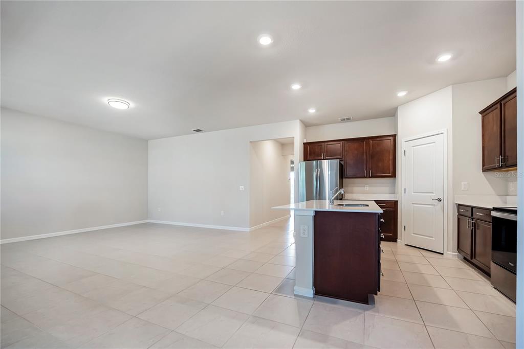 9325 Southwest 54th Street Ocala, FL 34481 - Photo 6 of 22