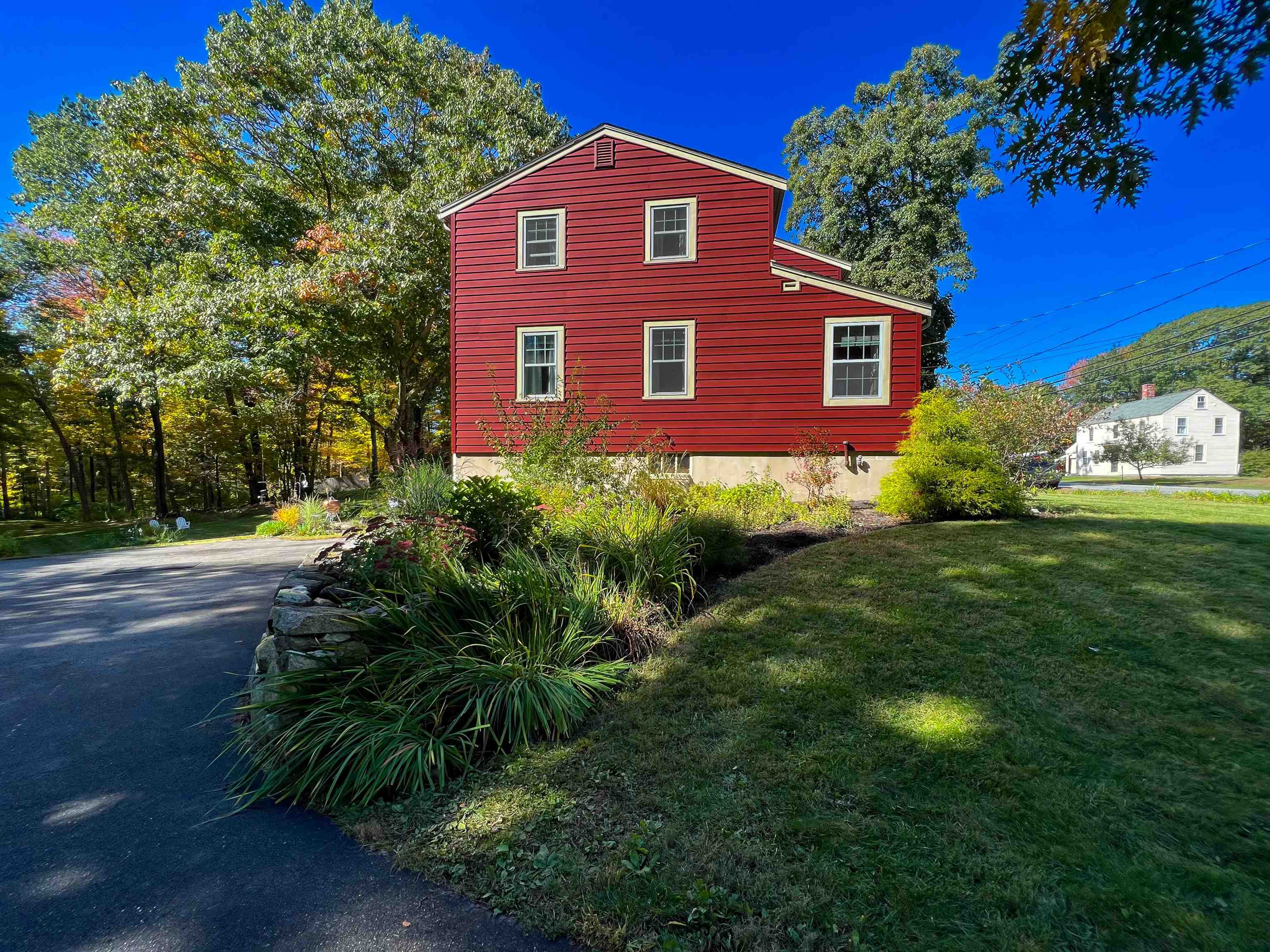 70 Winnicutt Road Stratham, NH 03885 - Photo 3 of 30