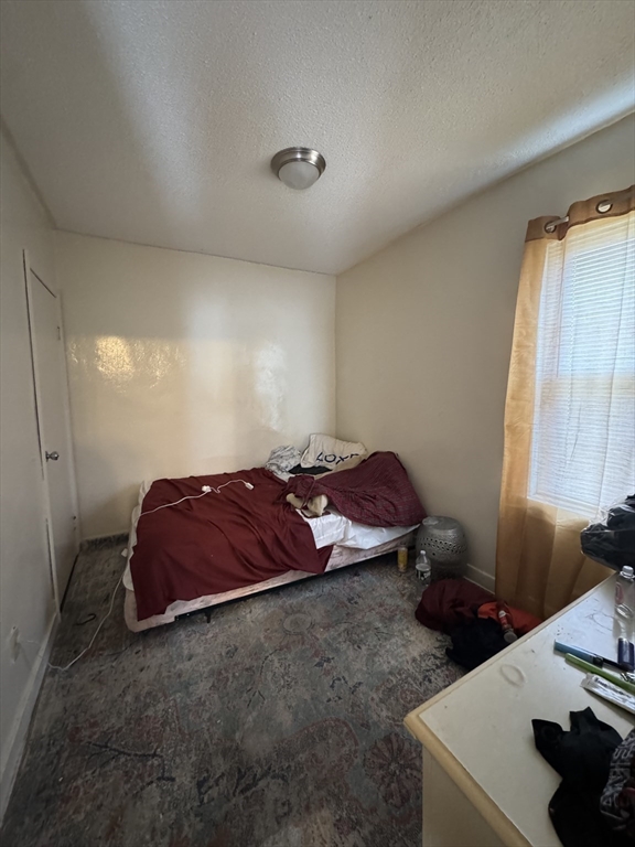 84 Everett Street Fall River, MA 02723 - Photo 16 of 36