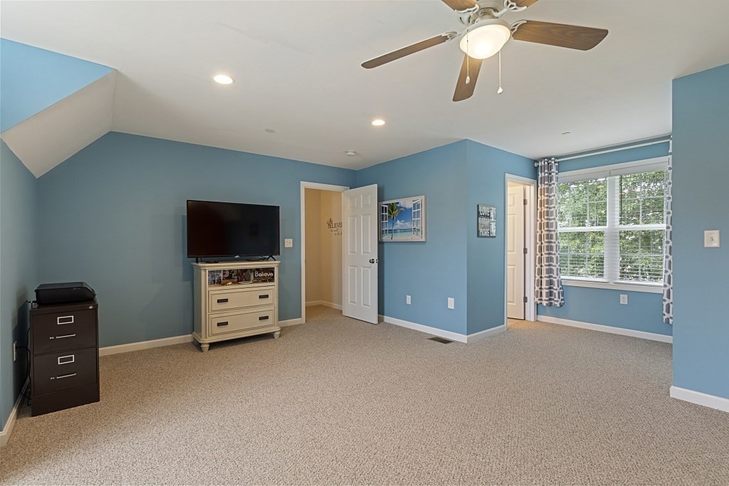 15 Hampshire Road, Unit 5A Methuen, MA 01844 - Photo 29 of 36 Gallery Image 29