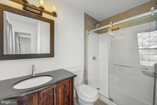 $305,000 | 30 Oak Forest Drive, Sicklerville, NJ 08081