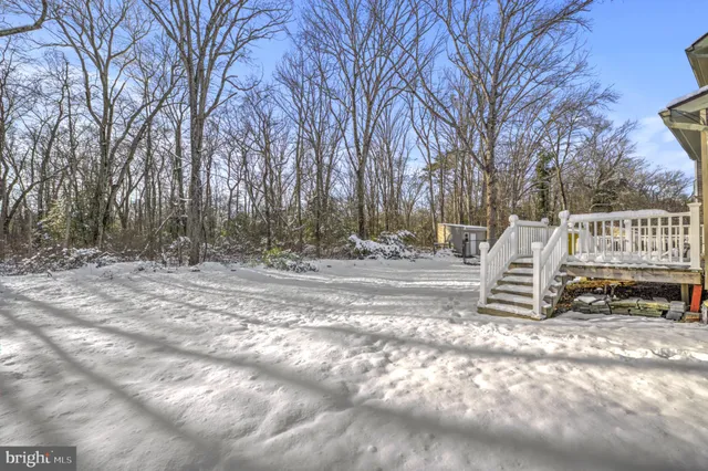 $305,000 | 30 Oak Forest Drive, Sicklerville, NJ 08081