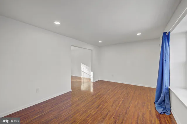 $305,000 | 30 Oak Forest Drive, Sicklerville, NJ 08081