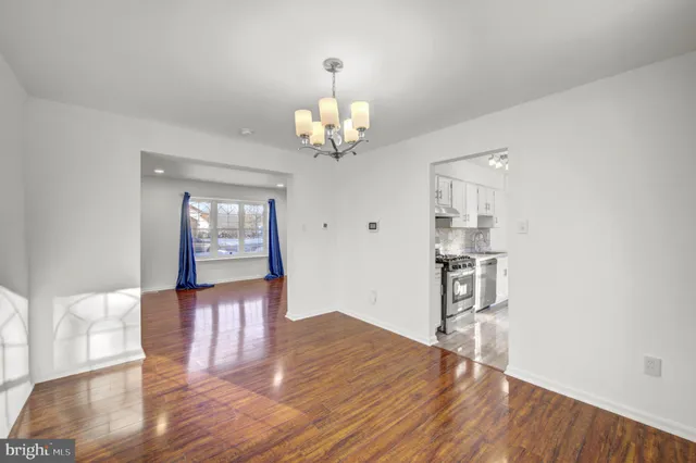 $305,000 | 30 Oak Forest Drive, Sicklerville, NJ 08081