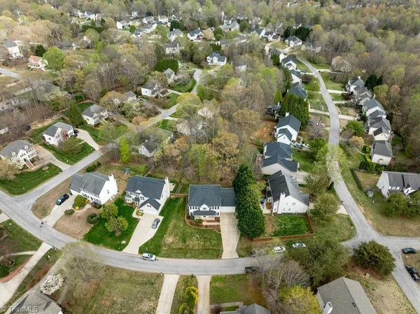 $399,900 | 6025 Fording Creek Lane, Kernersville, NC 27284