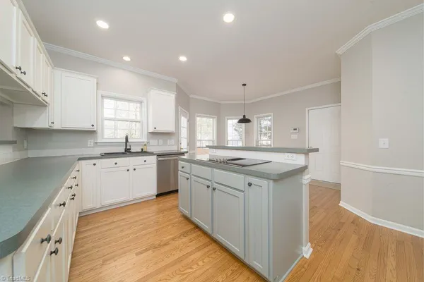 $399,900 | 6025 Fording Creek Lane, Kernersville, NC 27284