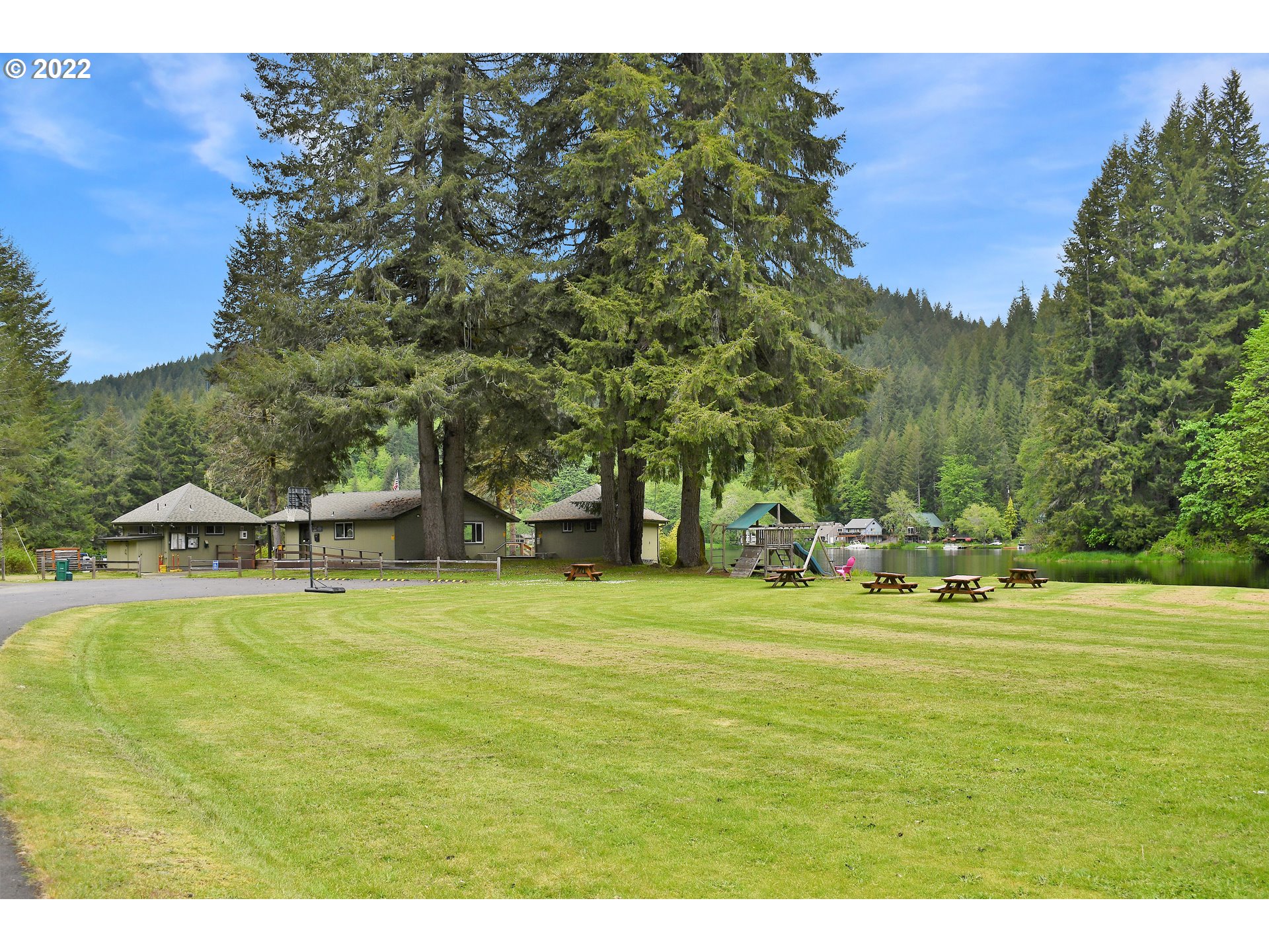 10226 Ridgeview Terrace Birkenfeld, OR 97016 - Photo 27 of 32 Gallery Image 27