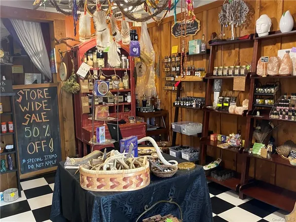 $879,000 | 260-264 Main Street, Highland Falls, NY 10928