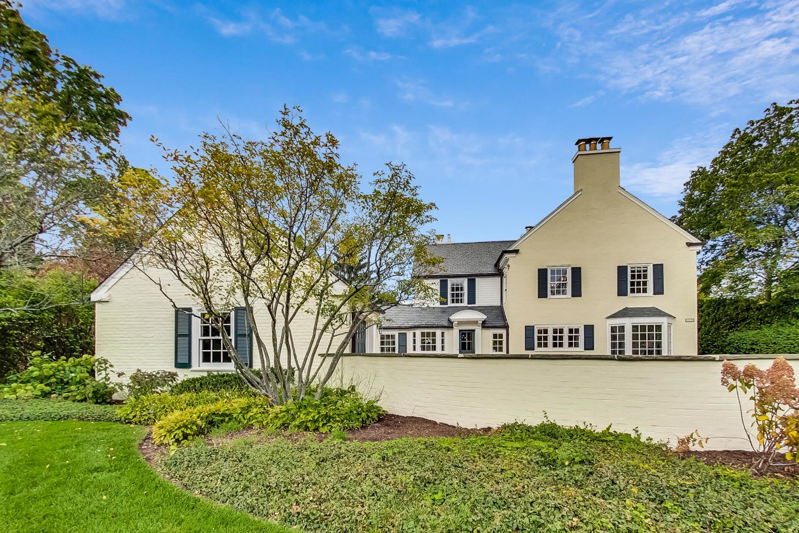 110 Sheridan Road Winnetka, IL 60093 - Photo 2 of 41