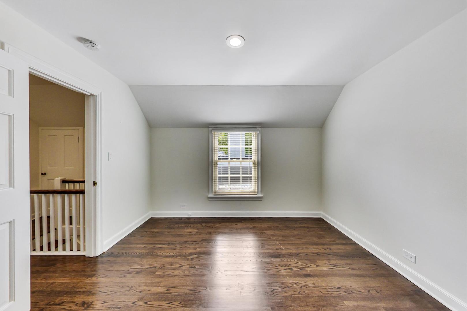 110 Sheridan Road Winnetka, IL 60093 - Photo 34 of 41