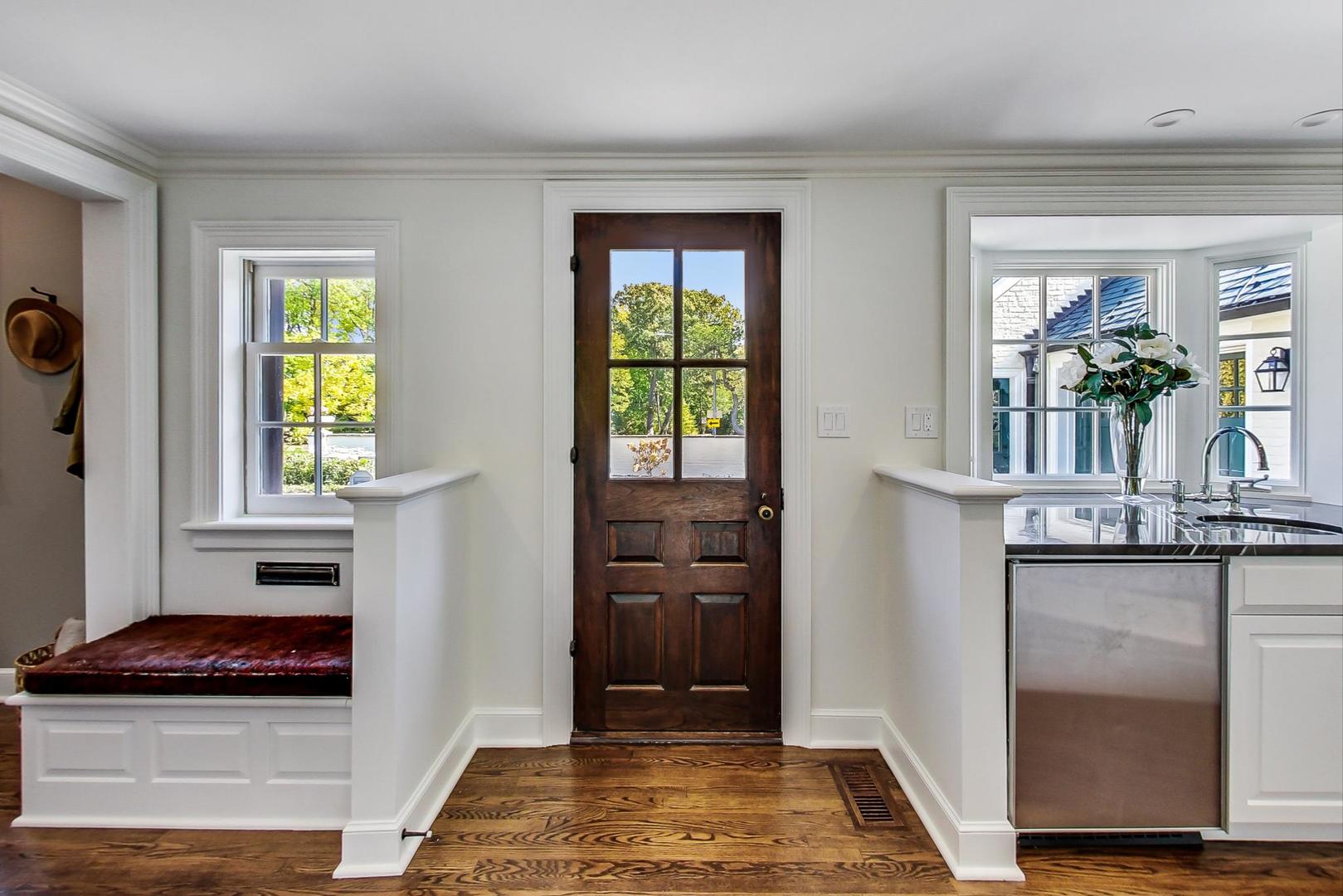 110 Sheridan Road Winnetka, IL 60093 - Photo 10 of 41