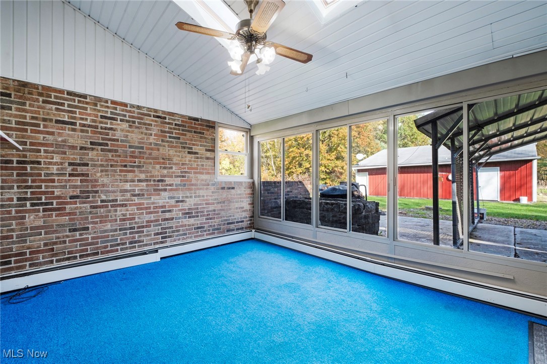 6050 Shaffer Road Northwest Warren, OH 44481 - Photo 16 of 39 VIRTUALLY STAGED
