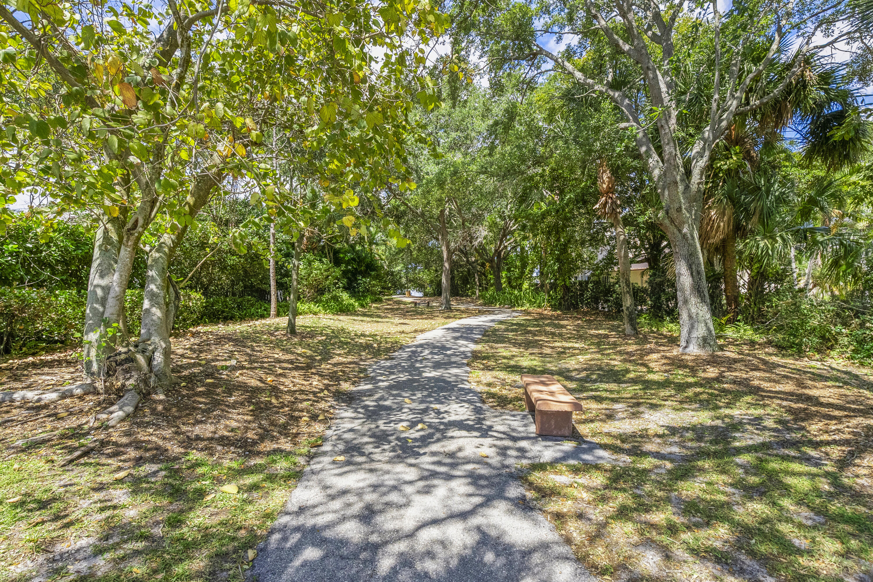 128 Norfolk Road Jupiter, FL 33469 - Photo 42 of 46 DSC05195