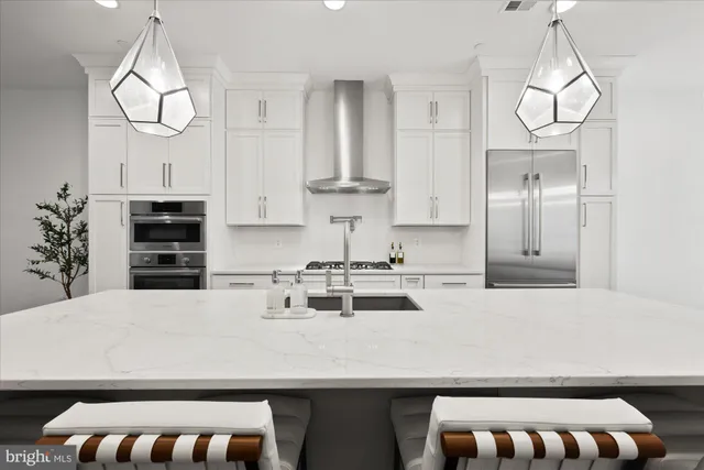 $1,199,000 | 14938 Dispatch Street, Unit 5, Rockville, MD 20850