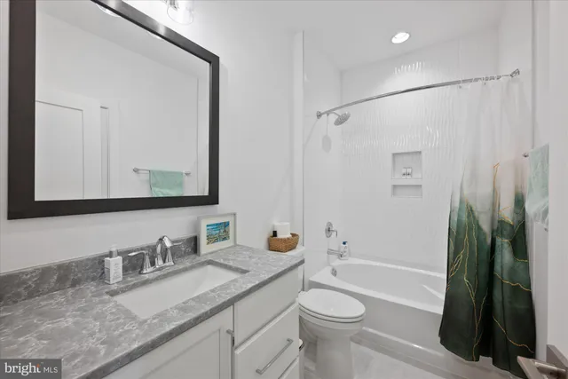 $1,199,000 | 14938 Dispatch Street, Unit 5, Rockville, MD 20850