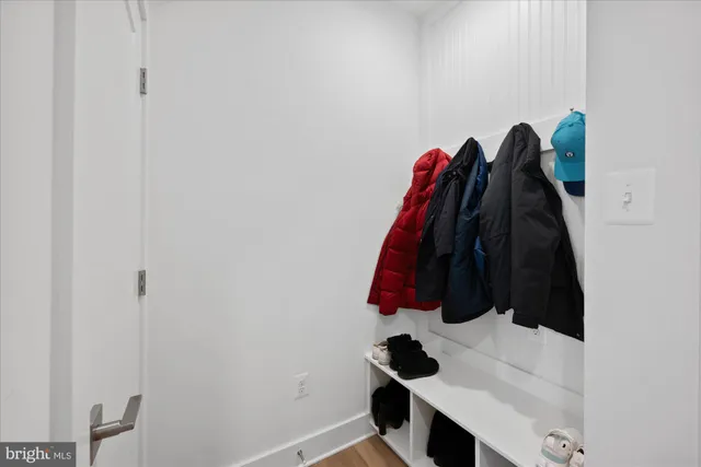 $1,199,000 | 14938 Dispatch Street, Unit 5, Rockville, MD 20850