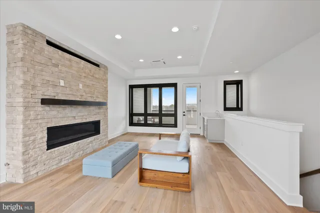 $1,199,000 | 14938 Dispatch Street, Unit 5, Rockville, MD 20850