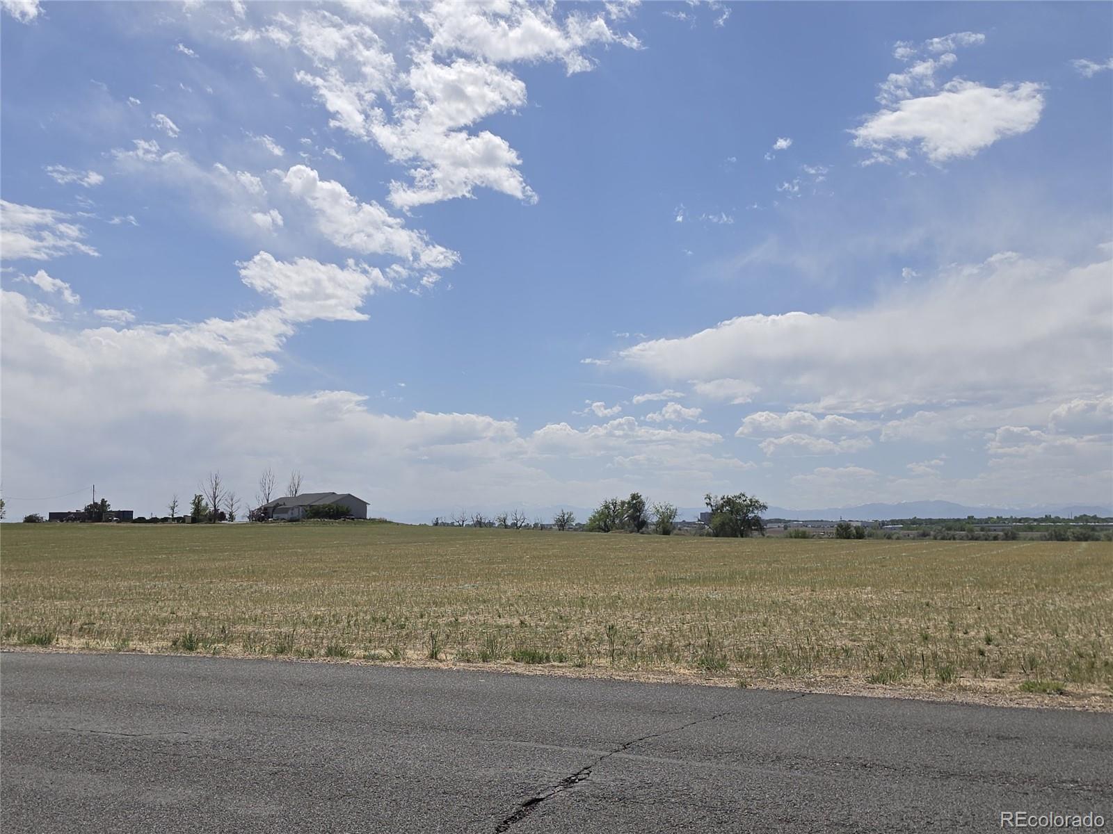 15690 Gun Club Road Brighton, CO 80603 - Photo 2 of 31