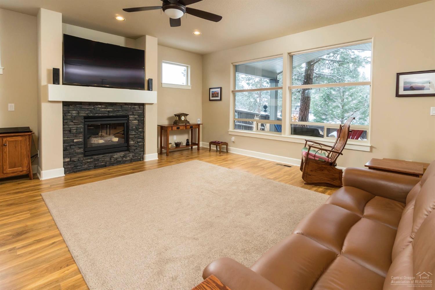 60236 Addie Triplett Loop Bend, OR 97702 - Photo 2 of 22 Additional Photo