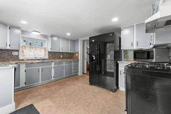 $140,000 | 82 North Norwood Street, Hillsdale, MI 49242