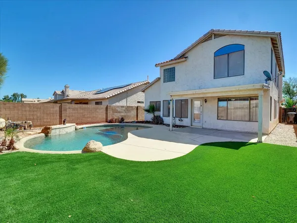 $2,350 | 13620 North 82nd Lane, Peoria, AZ 85381