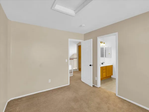 $2,350 | 13620 North 82nd Lane, Peoria, AZ 85381