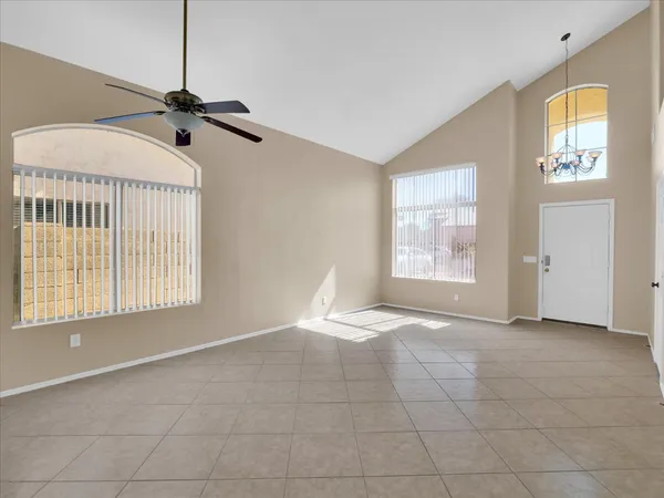 $2,350 | 13620 North 82nd Lane, Peoria, AZ 85381