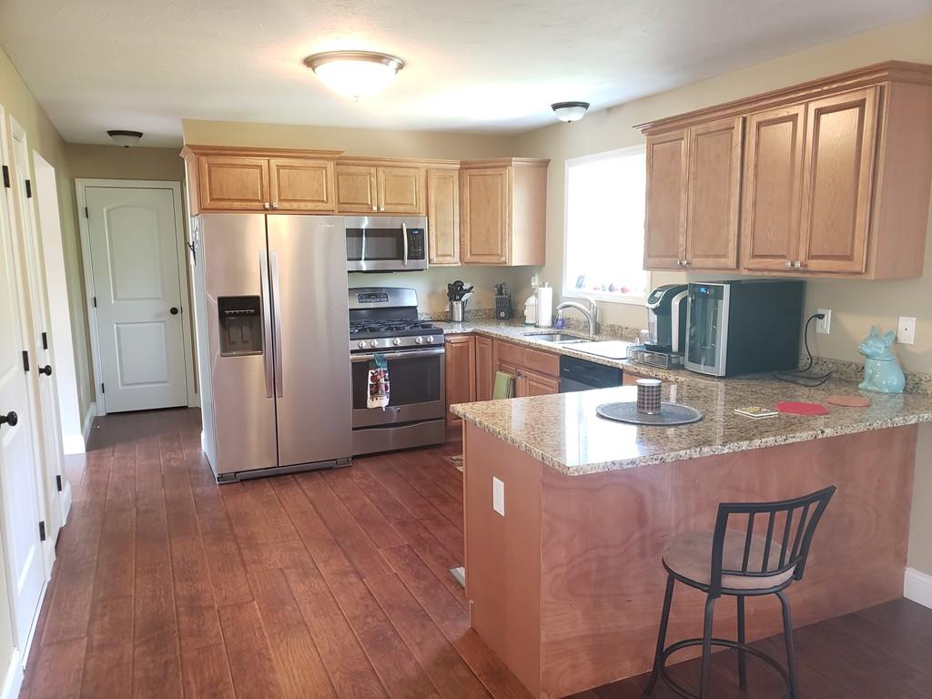 8 Lafayette Road Templeton, MA 01468 - Photo 5 of 20
