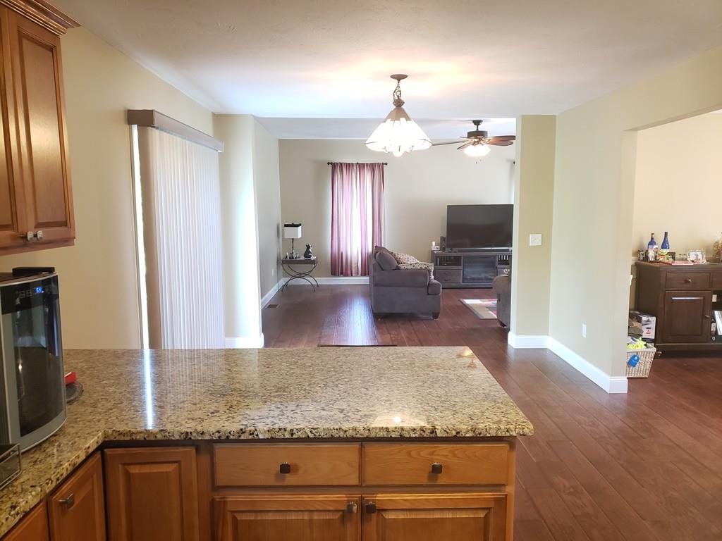 8 Lafayette Road Templeton, MA 01468 - Photo 9 of 20