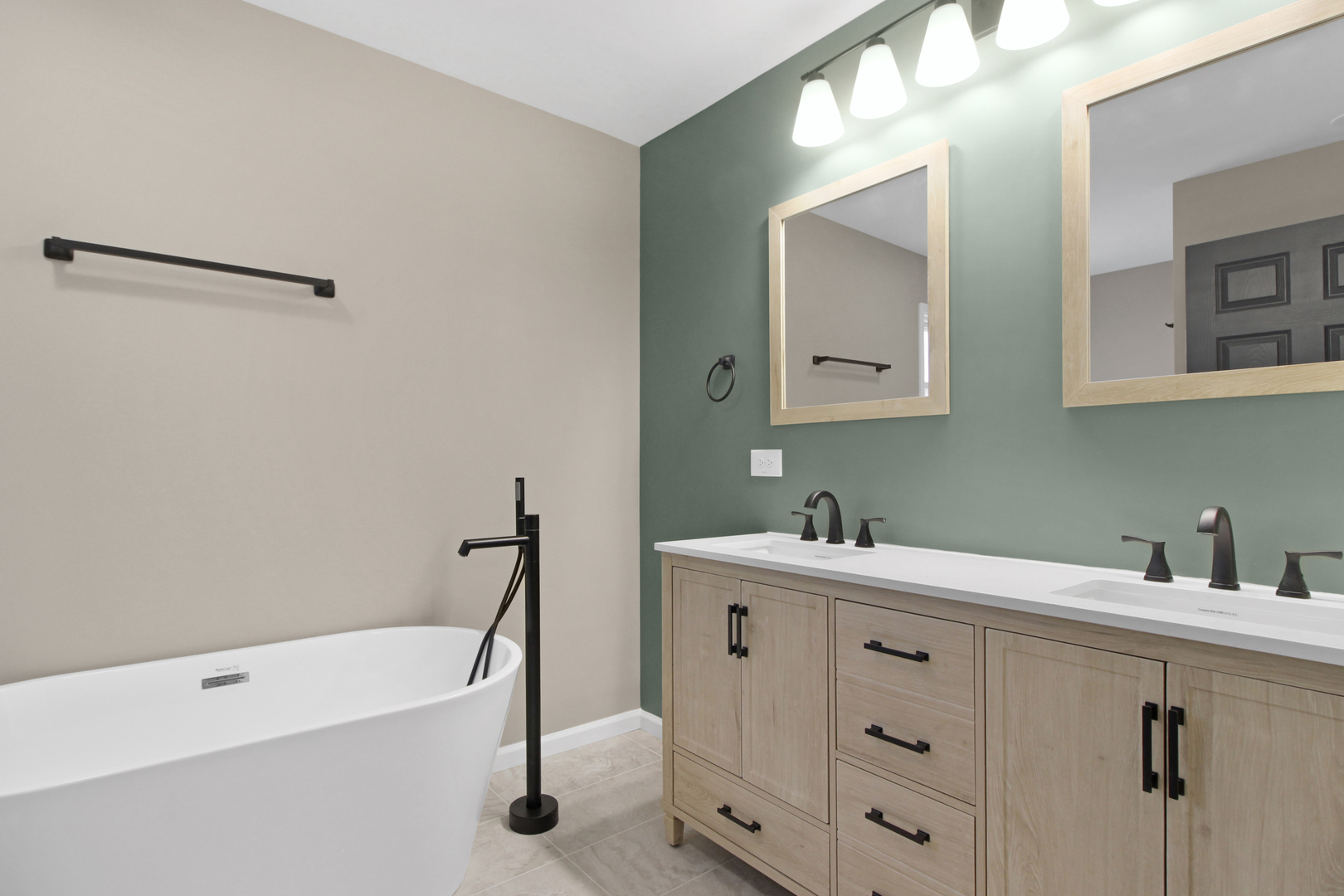 18519 Bock Road Lansing, IL 60438 - Photo 12 of 22 Gallery Image 12