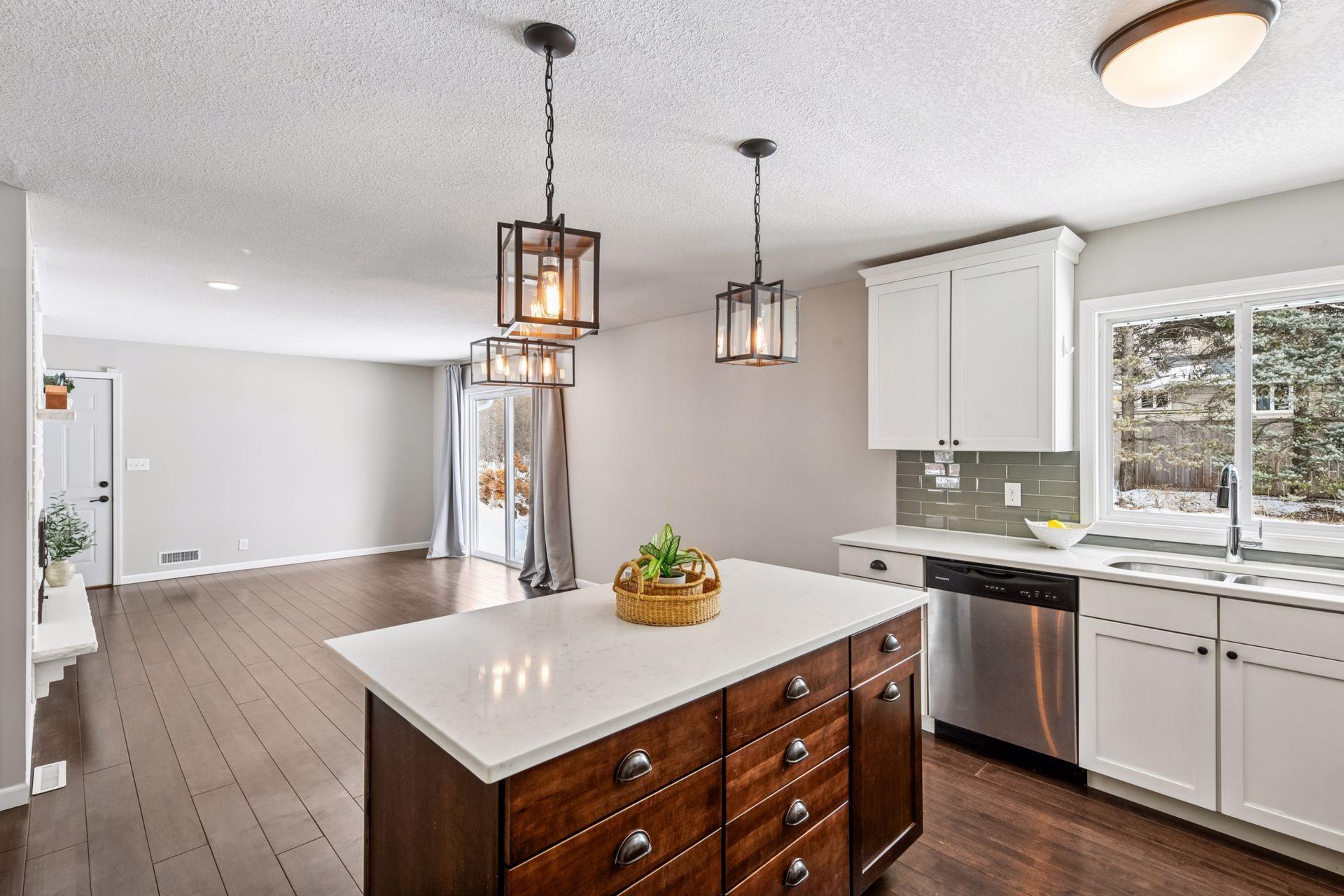 1120 Unity Avenue North Golden Valley, MN 55422 - Photo 13 of 42