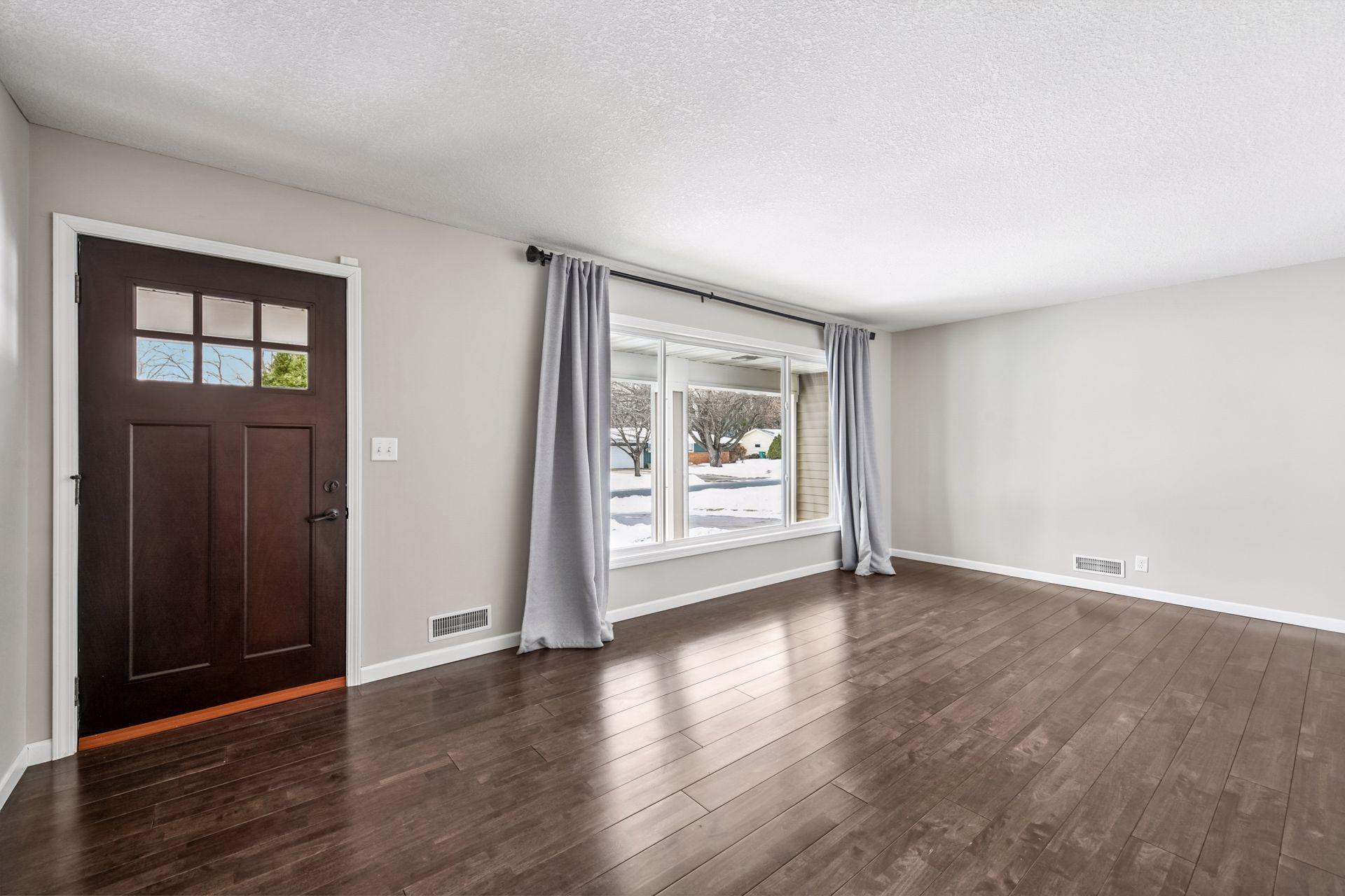 1120 Unity Avenue North Golden Valley, MN 55422 - Photo 6 of 42