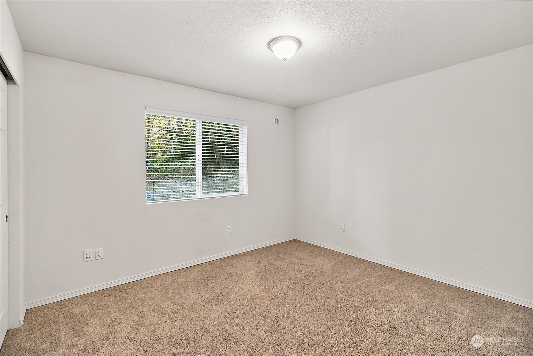 4860 East Rasor Road Belfair, WA 98528 - Photo 13 of 35 Gallery Image 13