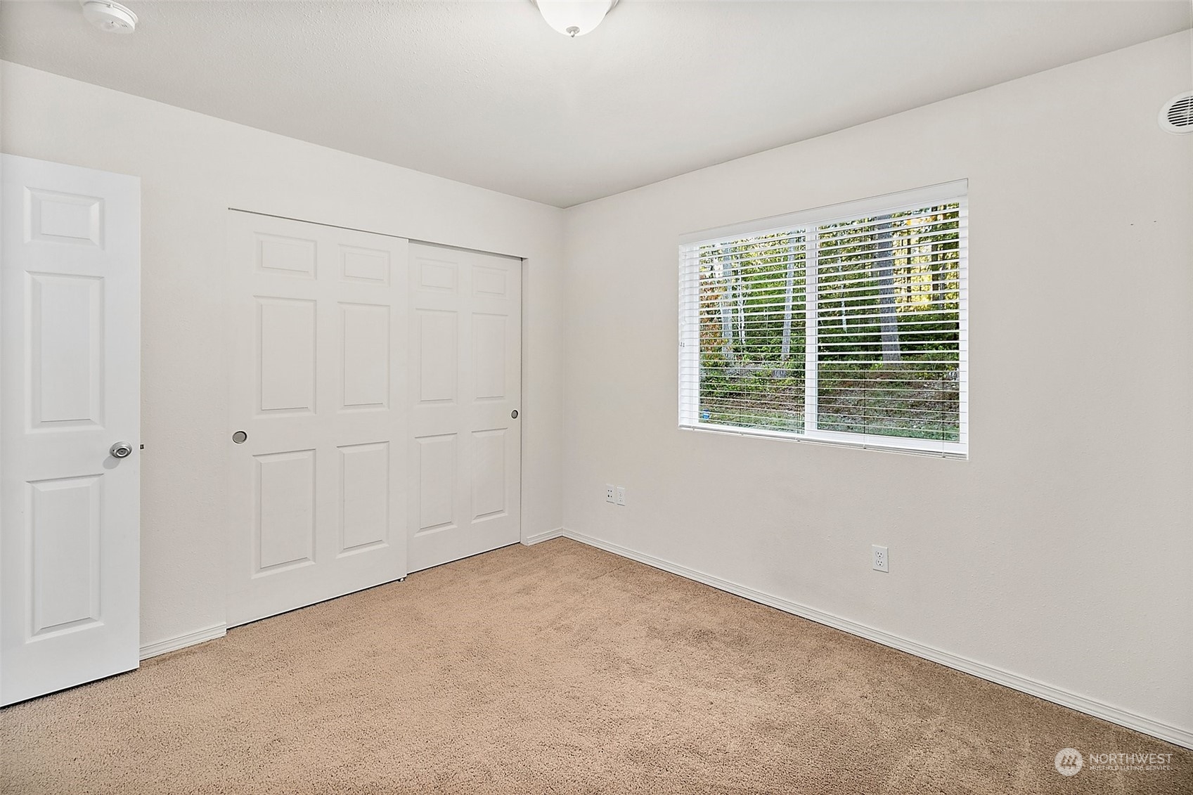 4860 East Rasor Road Belfair, WA 98528 - Photo 14 of 35 Gallery Image 14