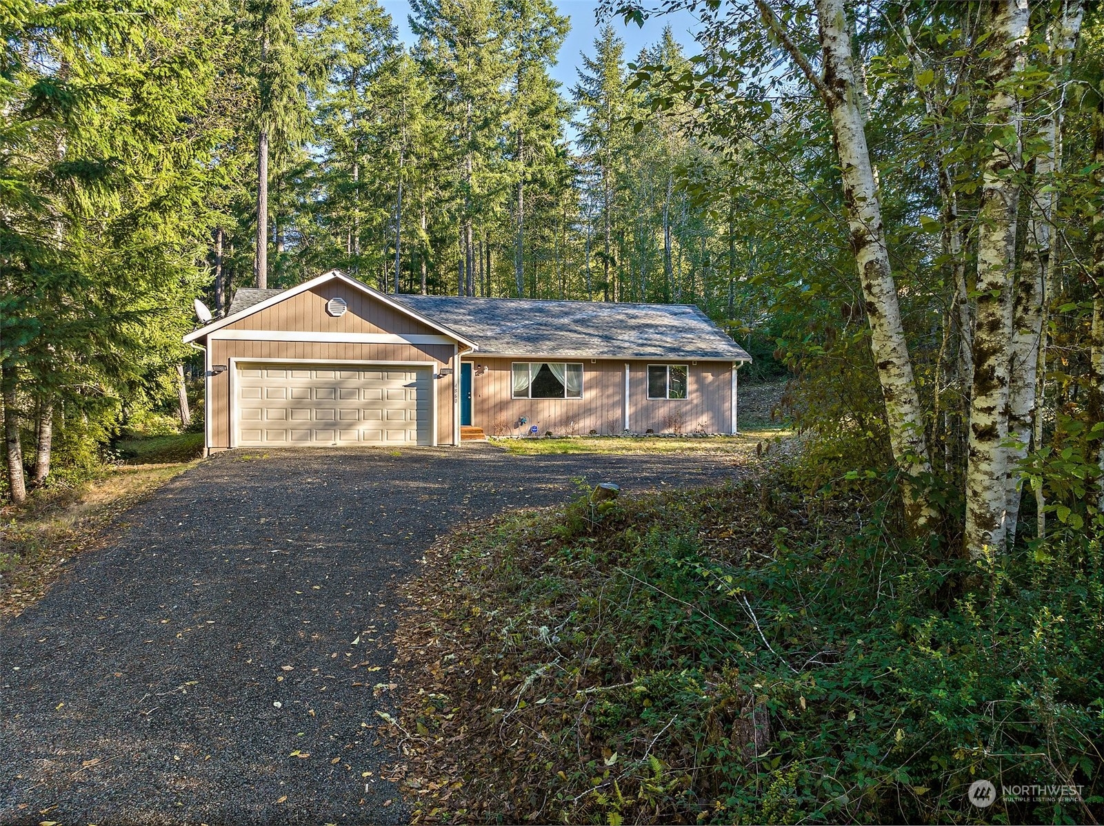 4860 East Rasor Road Belfair, WA 98528 - Photo 3 of 35 Gallery Image 3