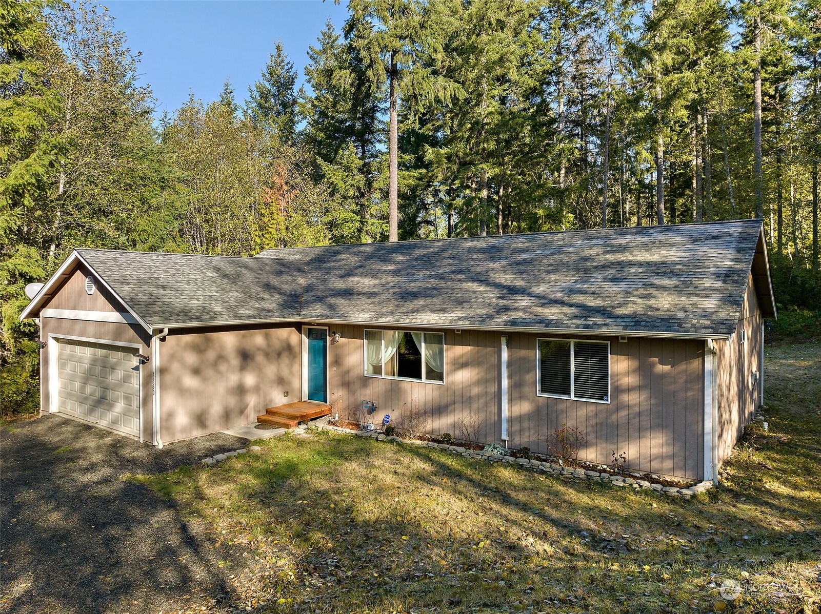 4860 East Rasor Road Belfair, WA 98528 - Photo 4 of 35 Gallery Image 4