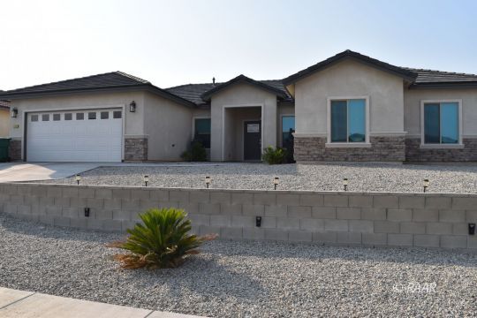 205 Rainshadow Court Ridgecrest, CA 93555 - Photo 1 of 27 Gallery Image 1