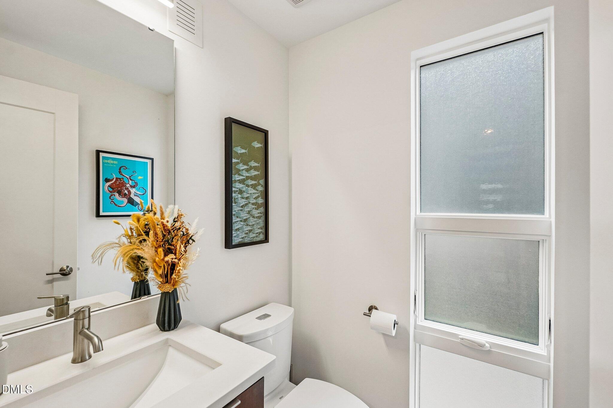 512 Gordon Street, Unit 802 Durham, NC 27701 - Photo 18 of 33 18-web-or-mls-Gordon St 802-S0805-019r