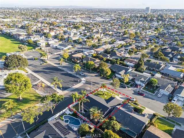 $1,400,000 | 7671 Juliette Low Drive, Huntington Beach, CA 92647