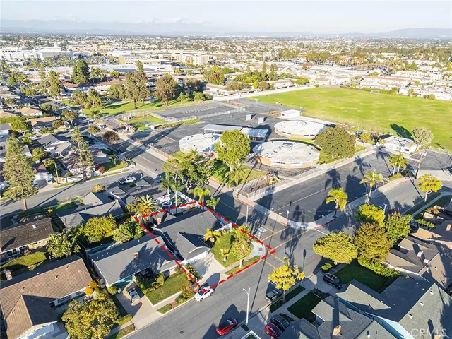 $1,400,000 | 7671 Juliette Low Drive, Huntington Beach, CA 92647