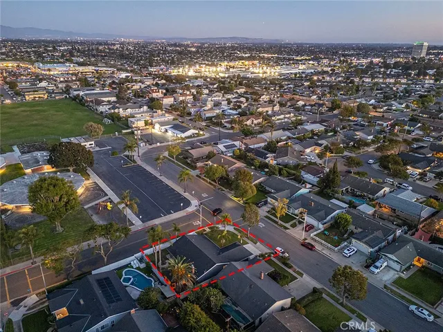 $1,400,000 | 7671 Juliette Low Drive, Huntington Beach, CA 92647