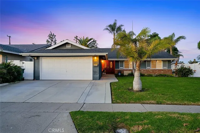 $1,400,000 | 7671 Juliette Low Drive, Huntington Beach, CA 92647
