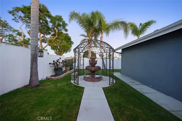 $1,400,000 | 7671 Juliette Low Drive, Huntington Beach, CA 92647