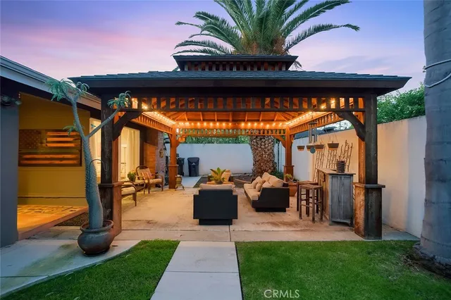 $1,400,000 | 7671 Juliette Low Drive, Huntington Beach, CA 92647